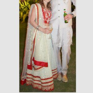 Lehenga, Ready to Wear, Sea Foam Green & Dark Pink w/ Floral Embroidery